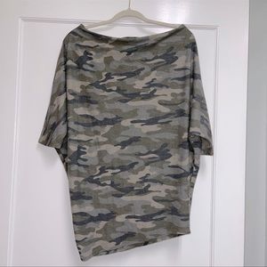 Women off the shoulder camo top